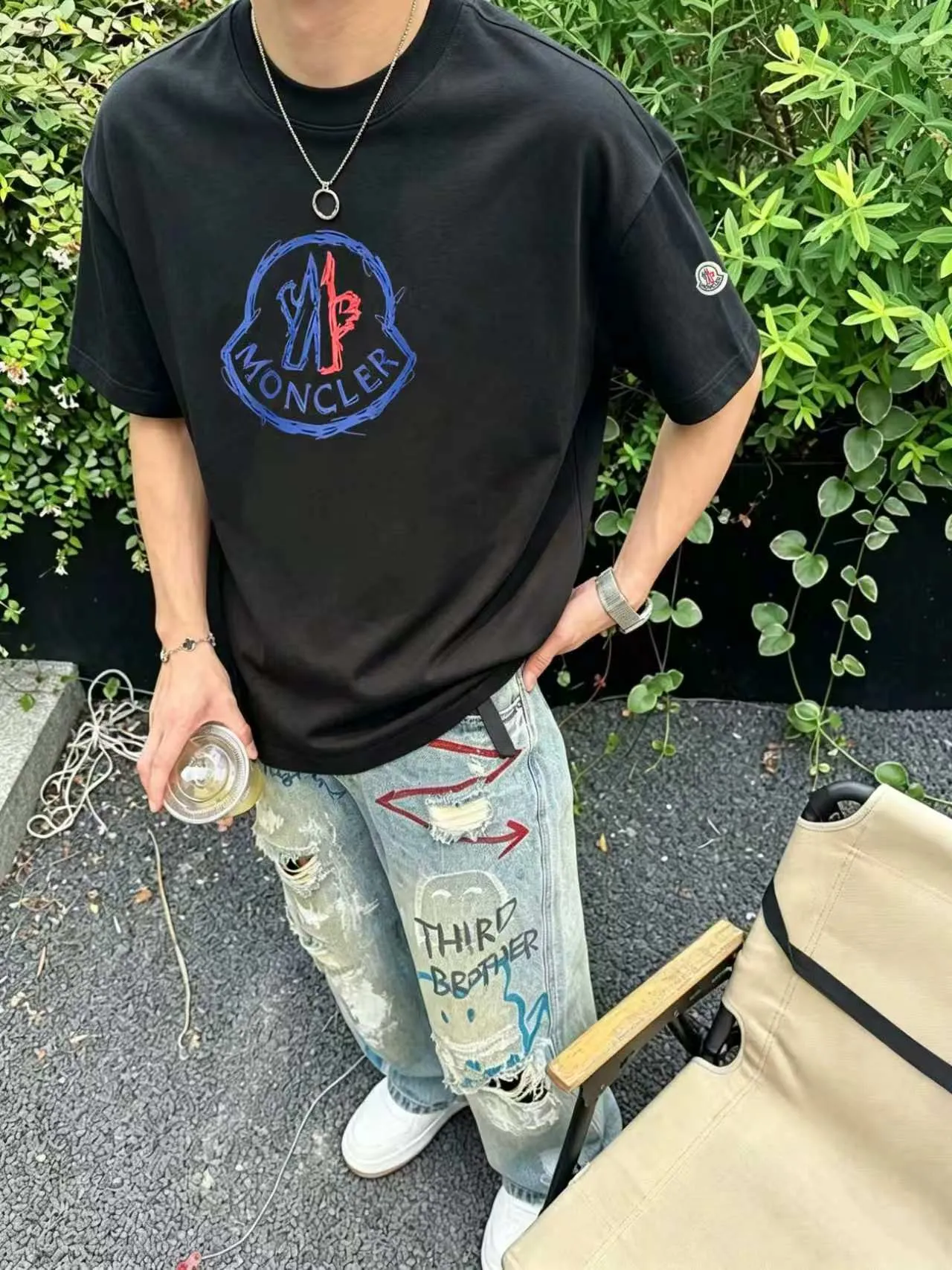 Moncle/ * ，logo New Arrival ， ， ， ， T Same Style。 :Black White Blue Gray Size:S（90-130 ） M（125-140 ） L（135-160 ） XL（160-180 ） XXL（180-210 ）